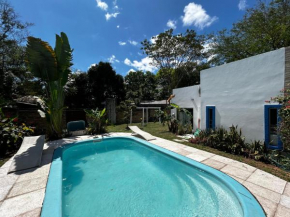 Casa en San Bernardino en Venta y Alquiler con Cancha de fútbol, parrilla y piscina zona la Alemana 2